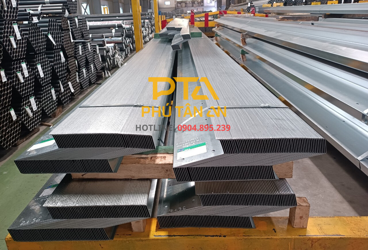 Xà gồ Z - Ảnh 2