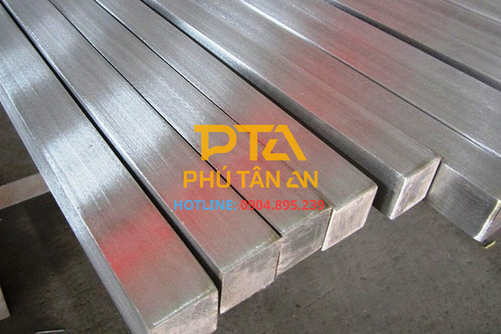 Thép vuông đặc